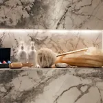 The Sanctuary - Ridgestone Apartment *